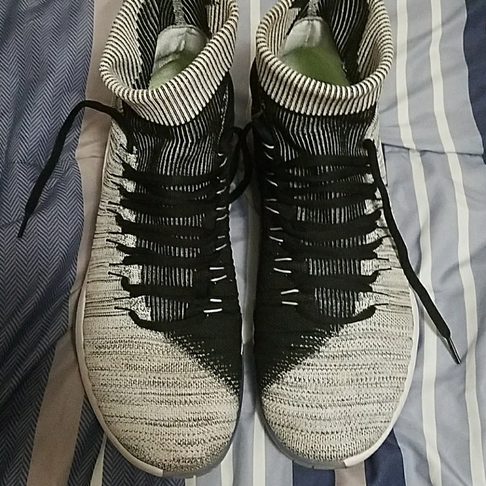 Nike 2016 Hyperdunk